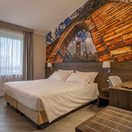 Hotel Guerro Castelvetro di Modena Kültér fotó
