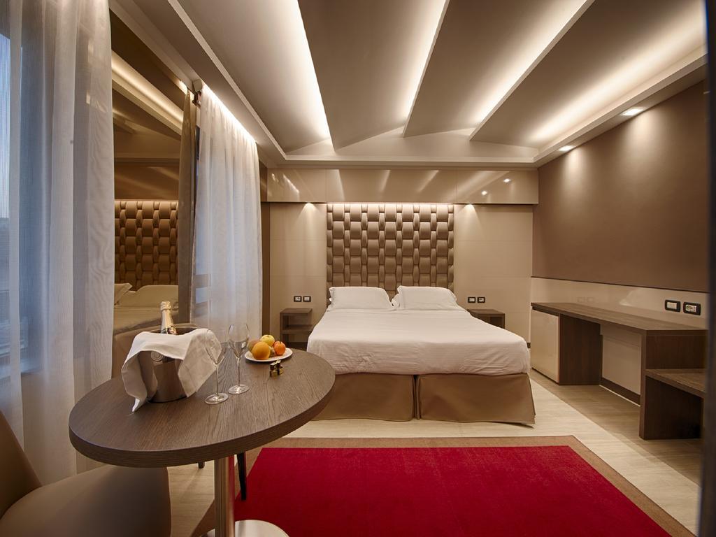 Hotel Guerro Castelvetro di Modena Kültér fotó
